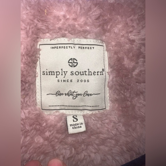 Simply Southern ombré Sherpa pullover size small - Picture 3 of 5